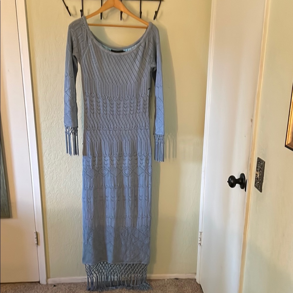 Elegant Blue Knit Dress